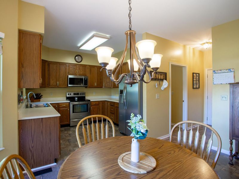 2560 Teaberry Court, Burlington, KY 41005 Photo 9