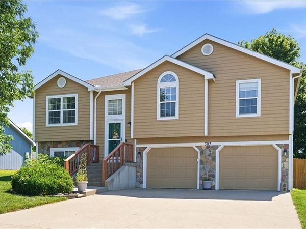 307 Leander Street, Eudora, KS 66025