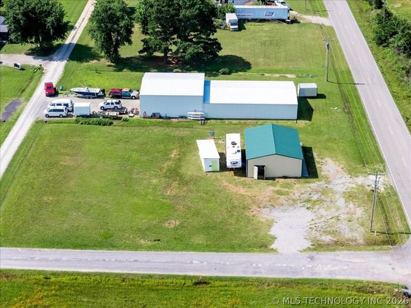 114445 S 4201 , Checotah, OK 74426