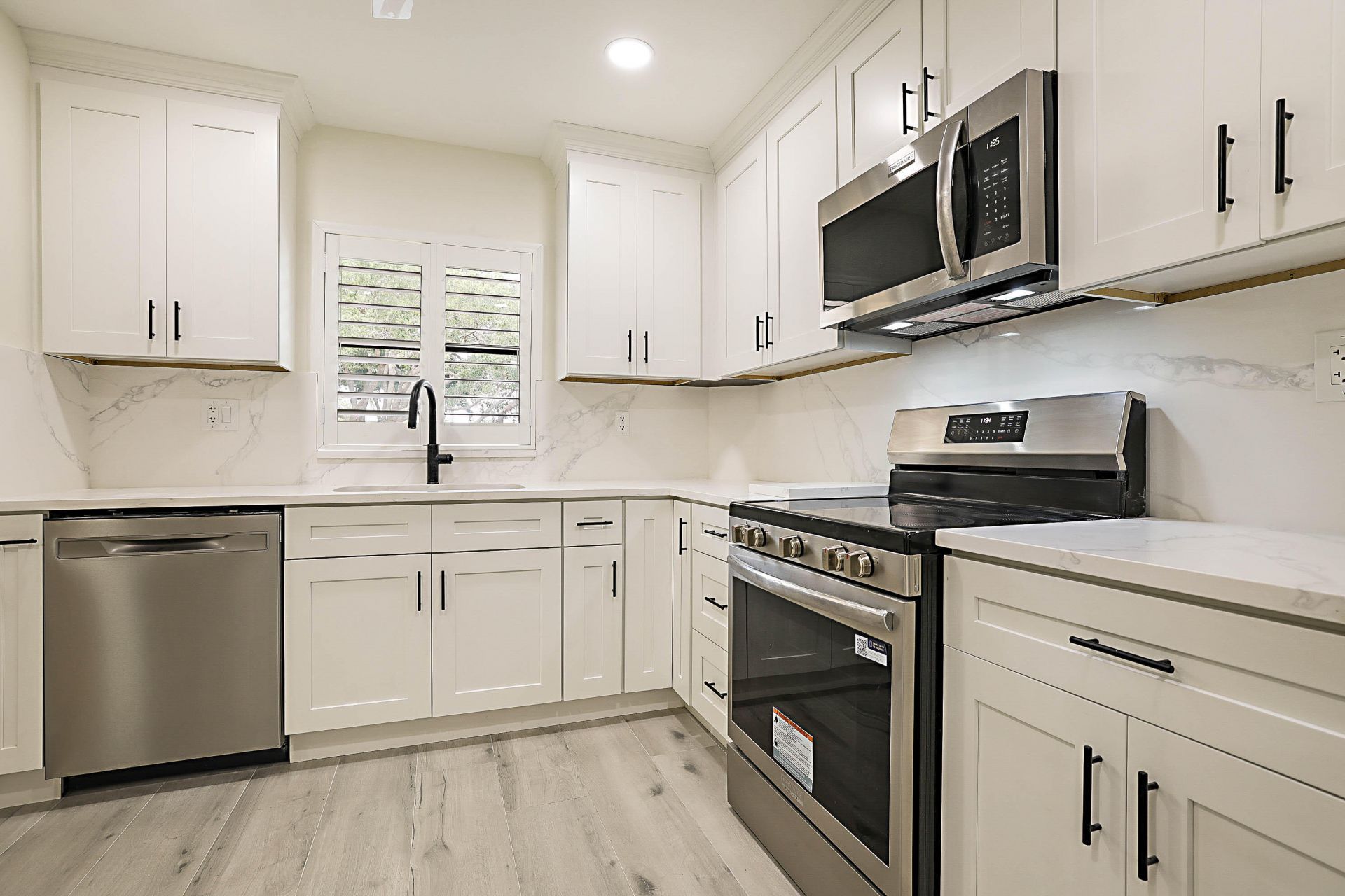 300 Intracoastal Place, Unit 203, Jupiter, FL 33469 Photo