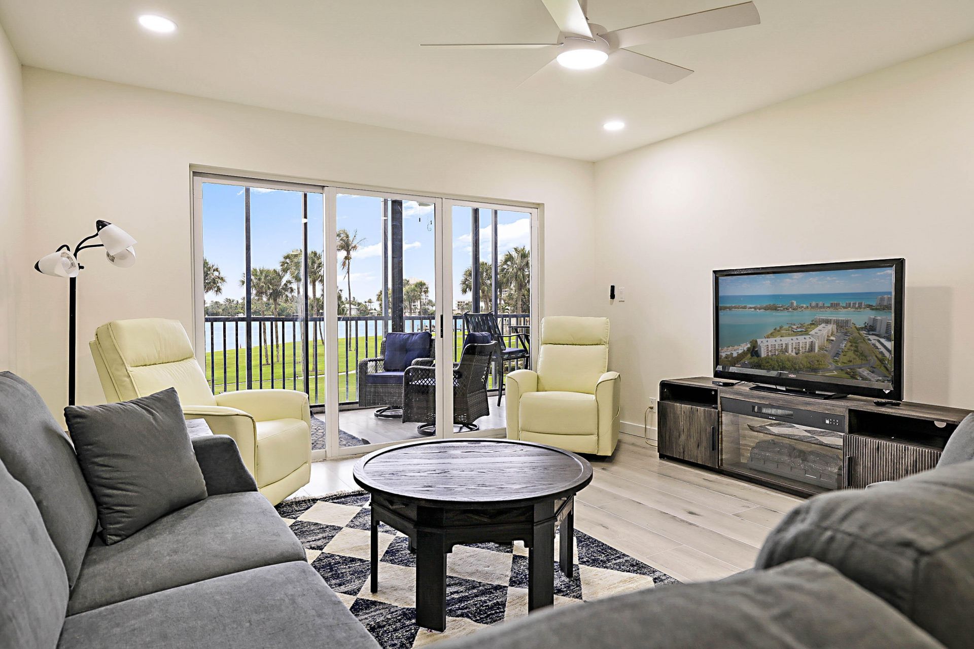 300 Intracoastal Place, Unit 203, Jupiter, FL 33469 Photo