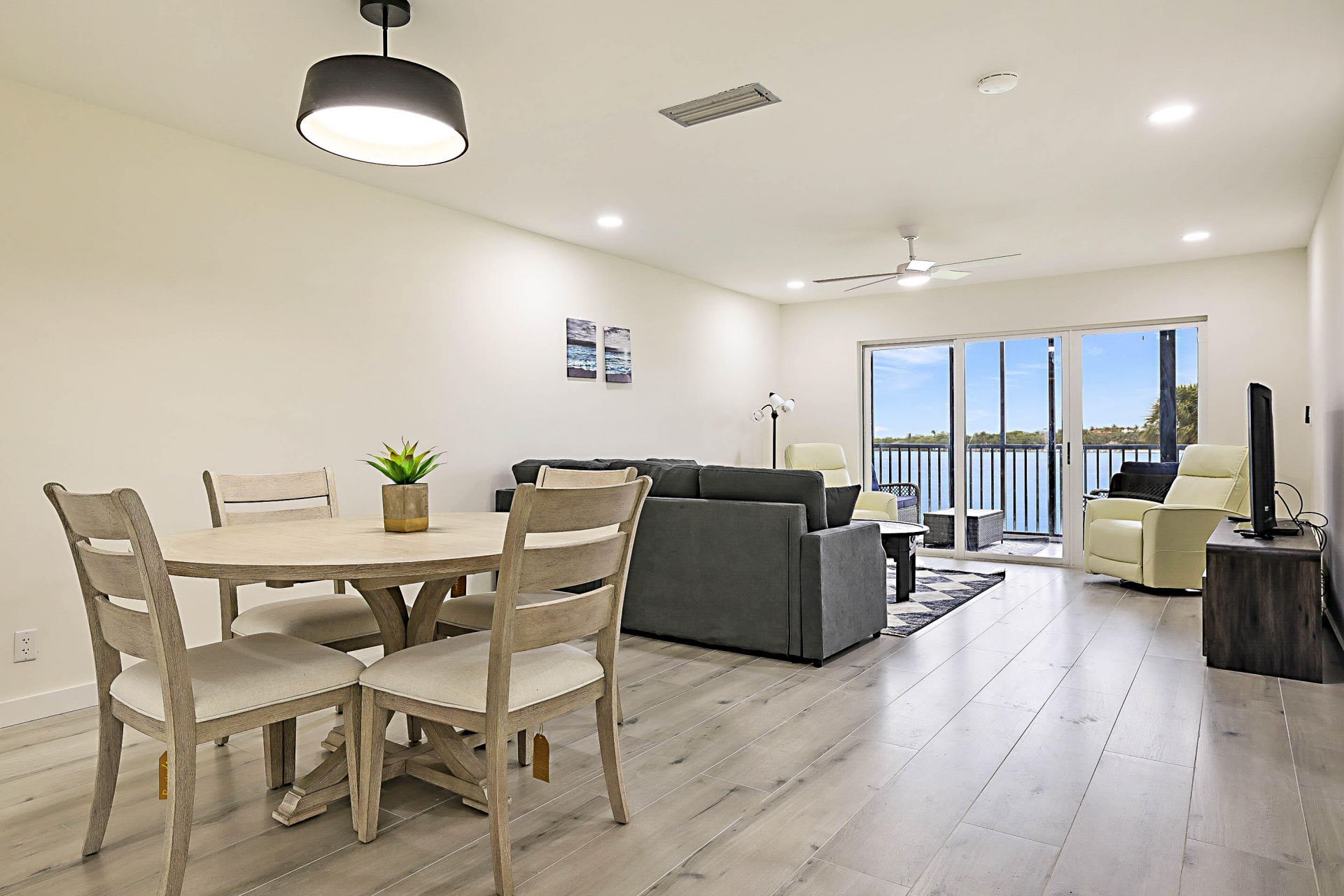 300 Intracoastal Place, Unit 203, Jupiter, FL 33469 Photo