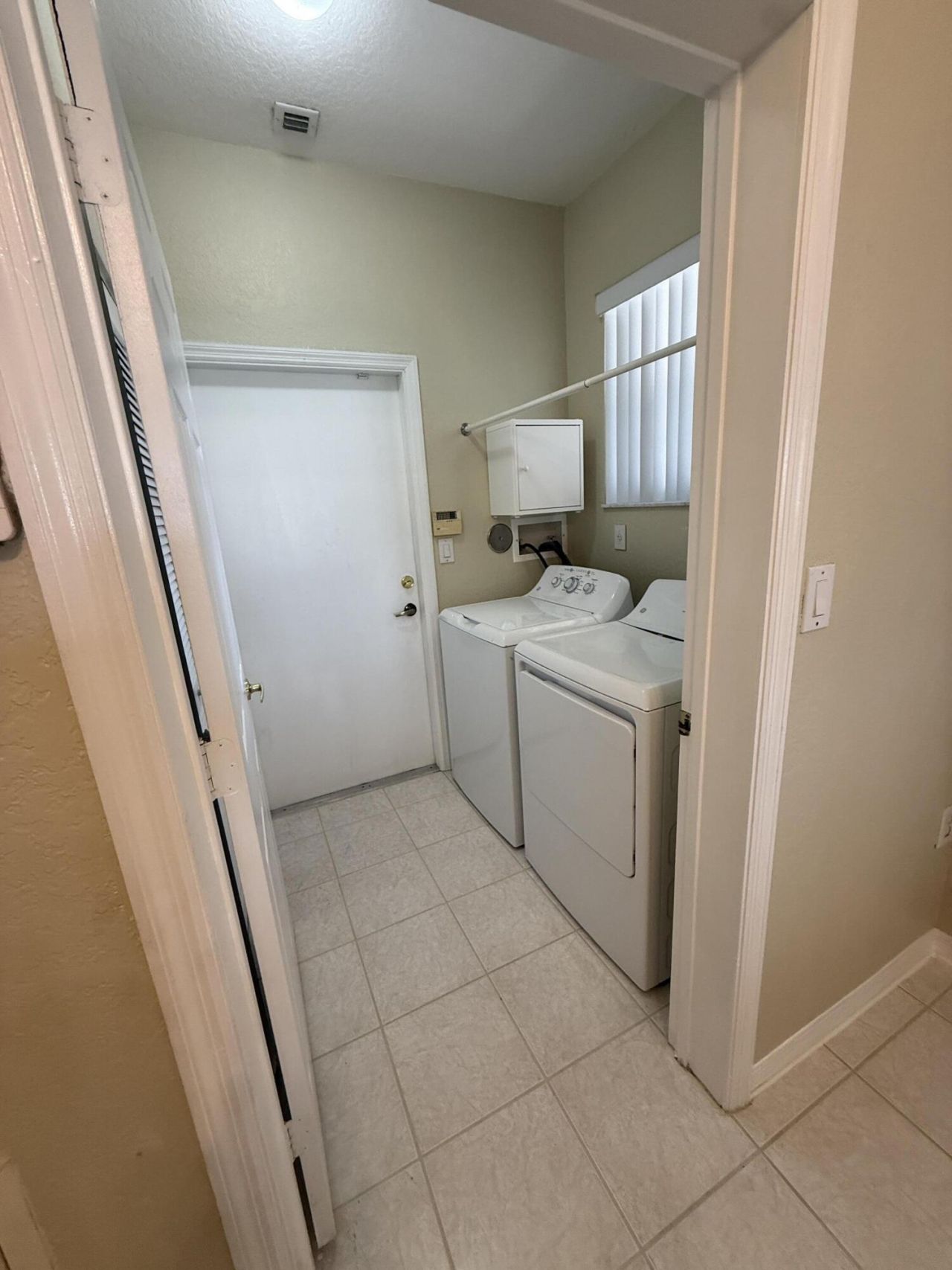 7651 S Aragon Boulevard, Unit 1, Sunrise, FL 33322 Photo