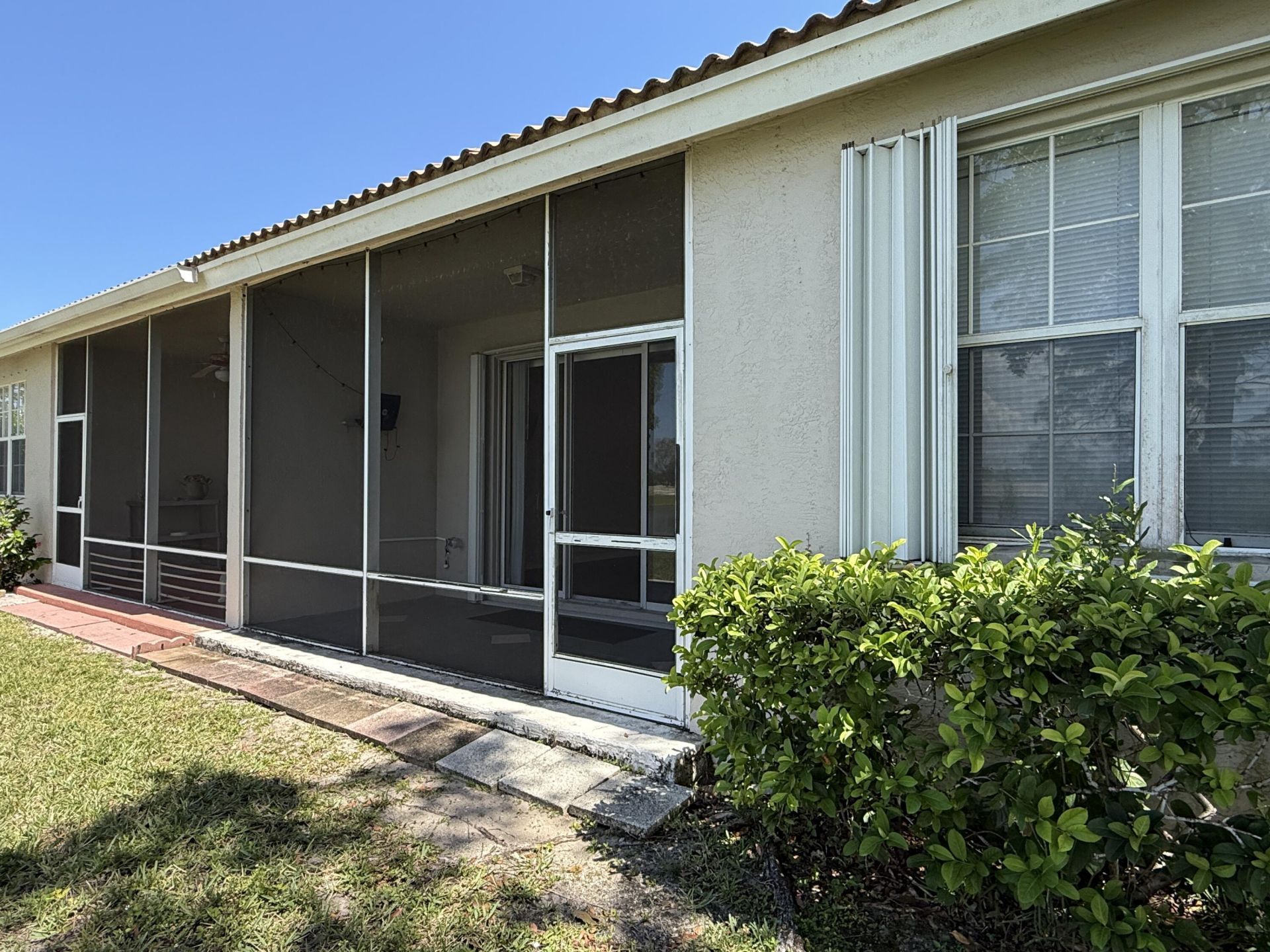 7651 S Aragon Boulevard, Unit 1, Sunrise, FL 33322 Photo