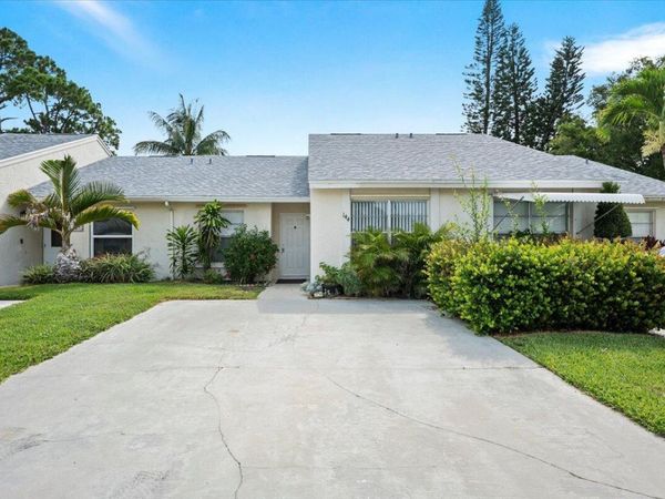 144 Deerfield Court, Jupiter, FL 33458