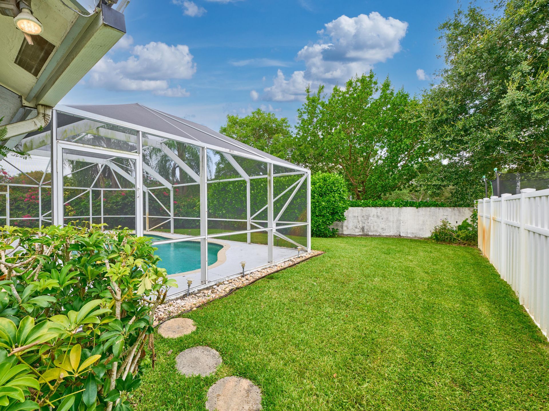 4610 NW 100th Way, Coral Springs, FL 33076 Photo