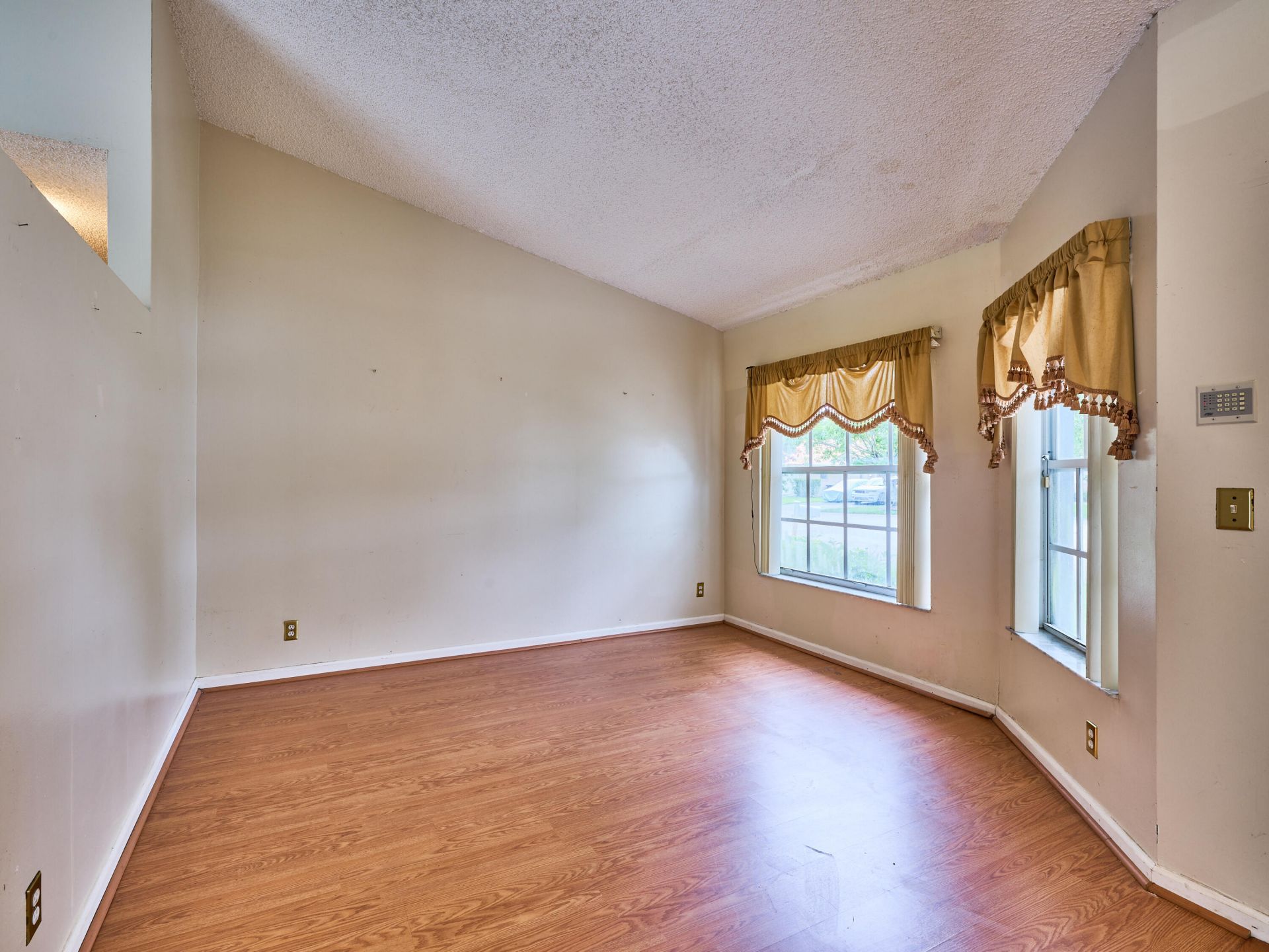 4610 NW 100th Way, Coral Springs, FL 33076 Photo