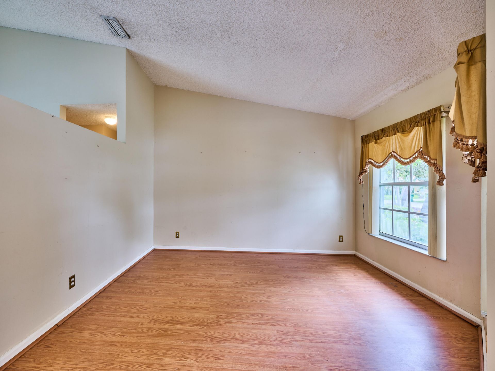 4610 NW 100th Way, Coral Springs, FL 33076 Photo