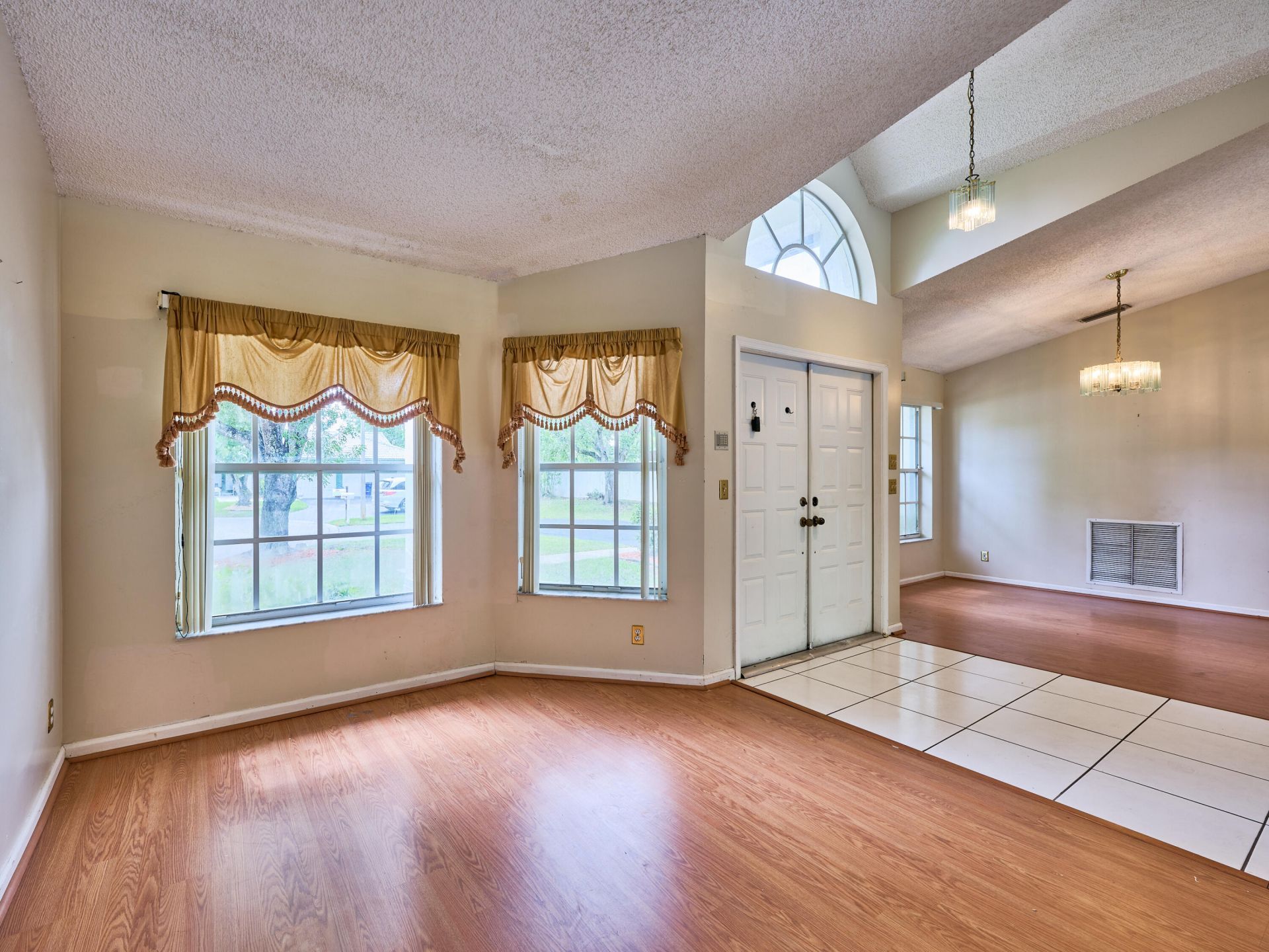 4610 NW 100th Way, Coral Springs, FL 33076 Photo