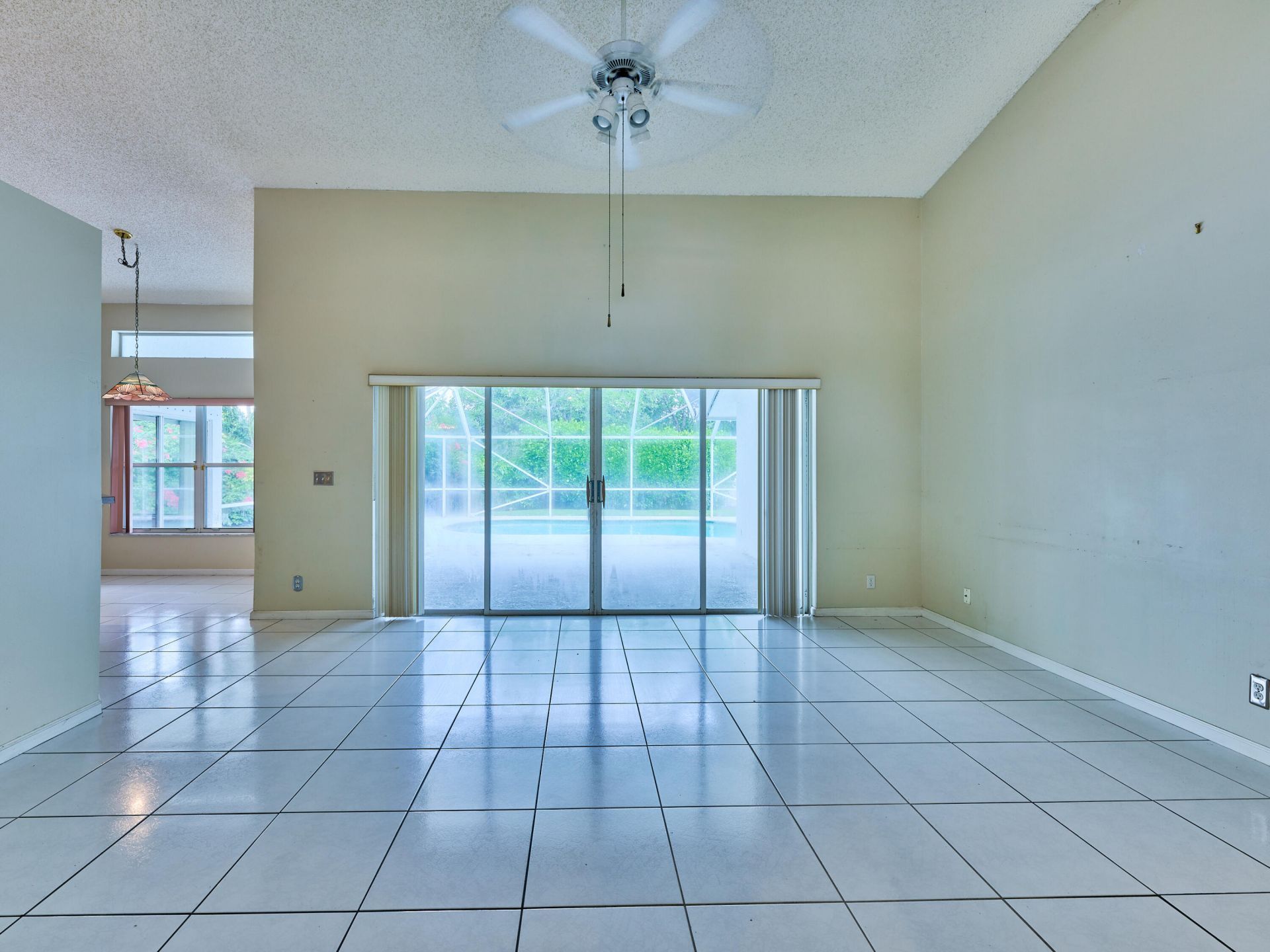 4610 NW 100th Way, Coral Springs, FL 33076 Photo