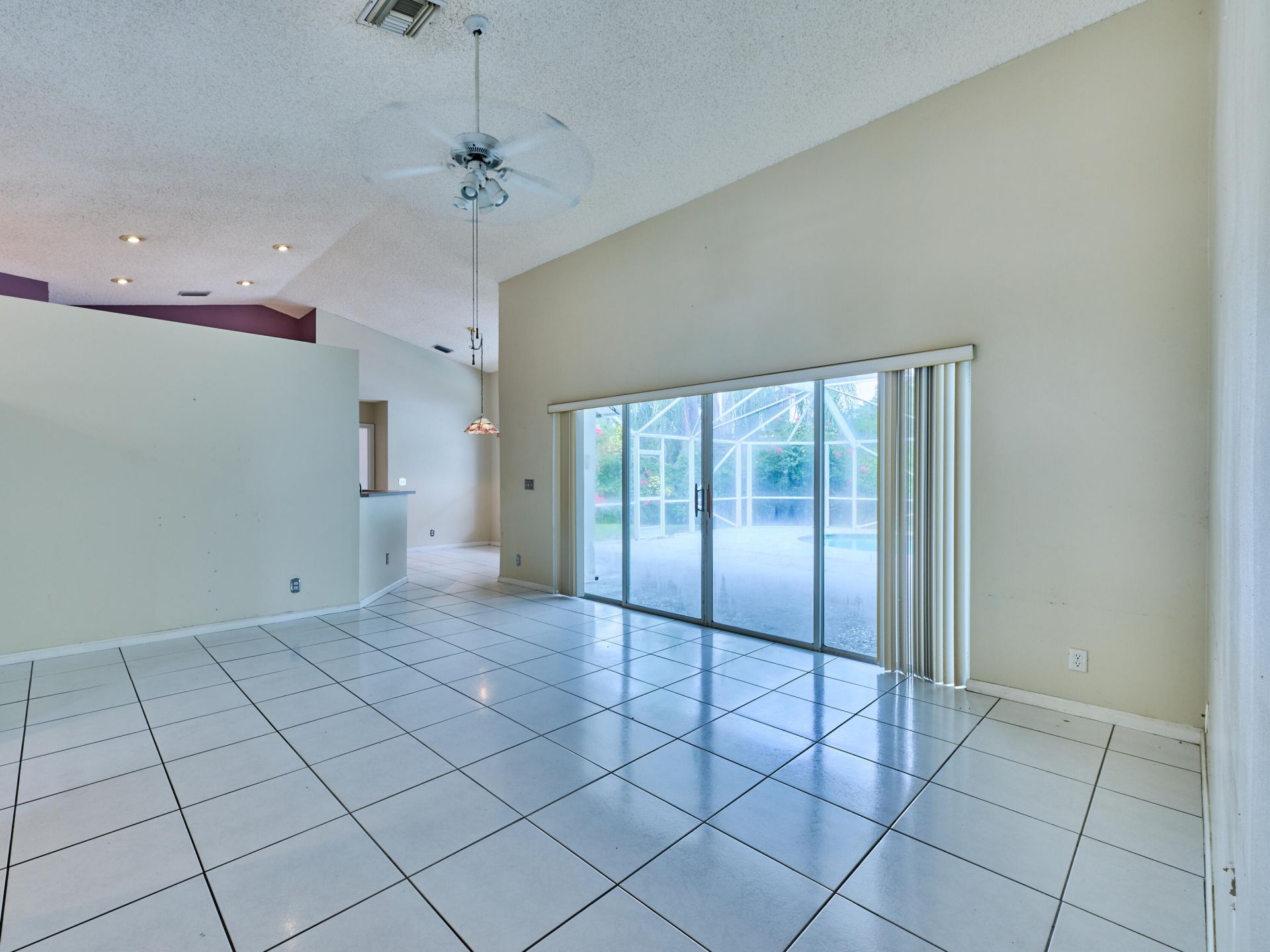 4610 NW 100th Way, Coral Springs, FL 33076 Photo
