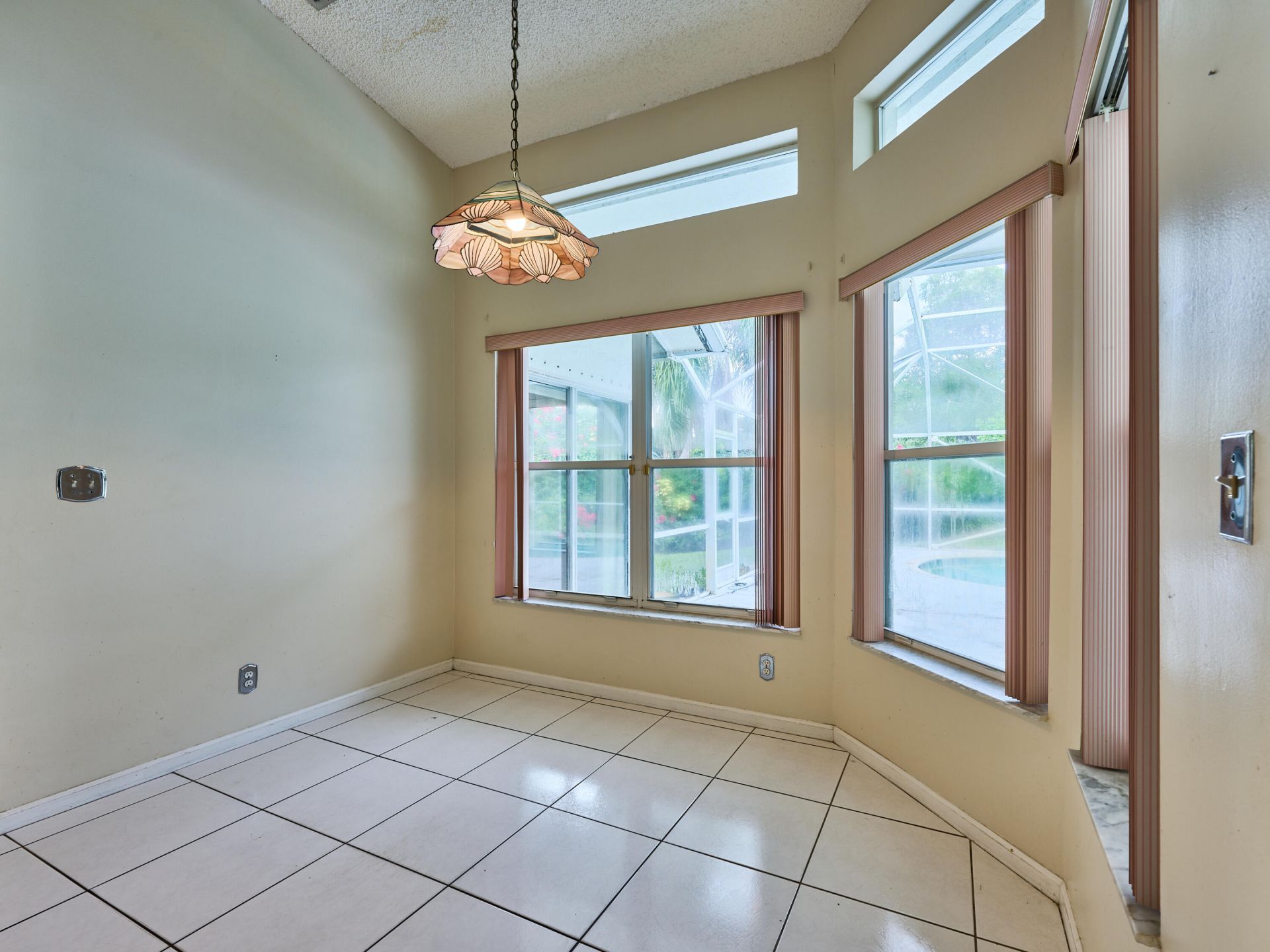 4610 NW 100th Way, Coral Springs, FL 33076 Photo
