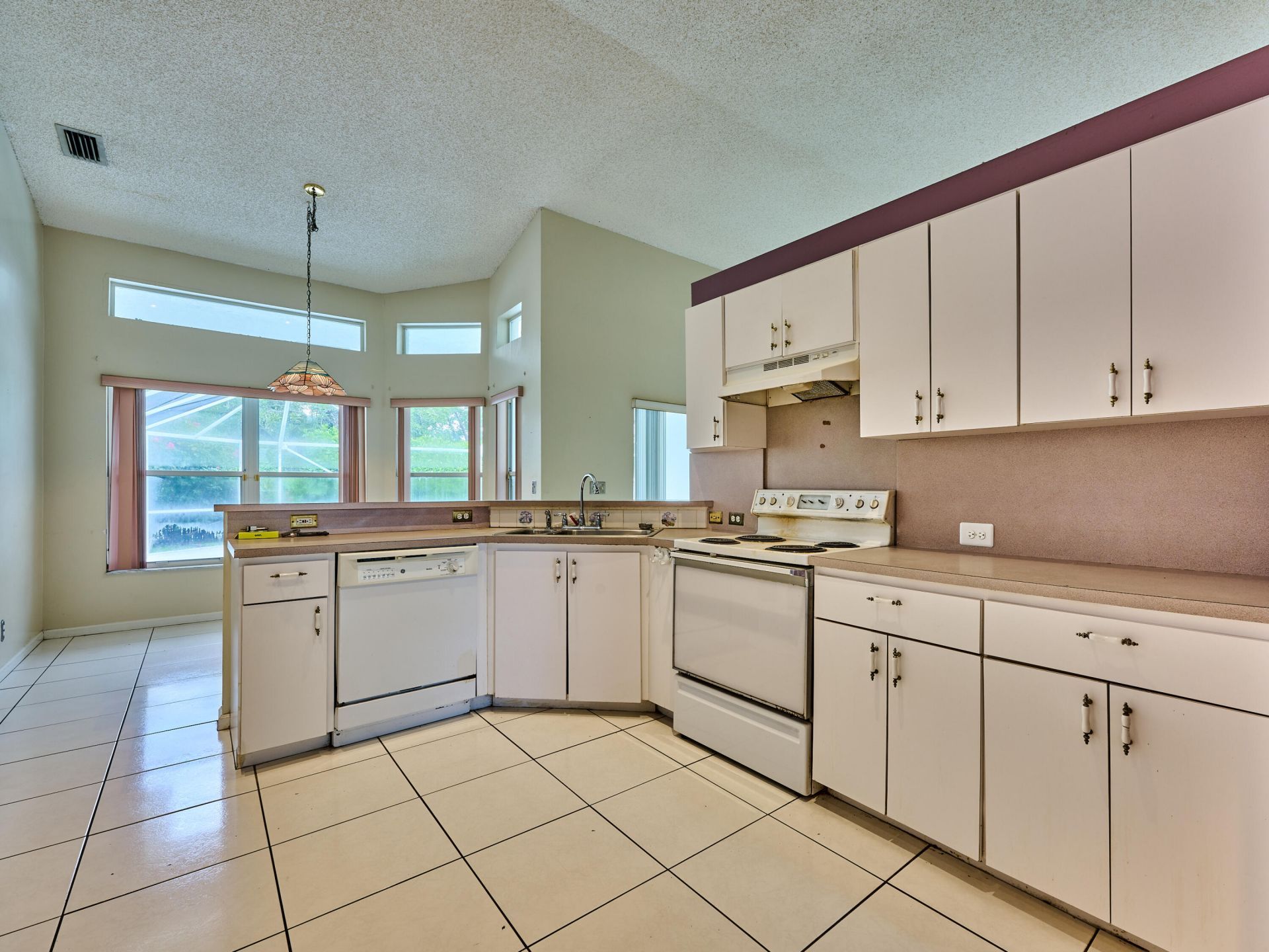 4610 NW 100th Way, Coral Springs, FL 33076 Photo