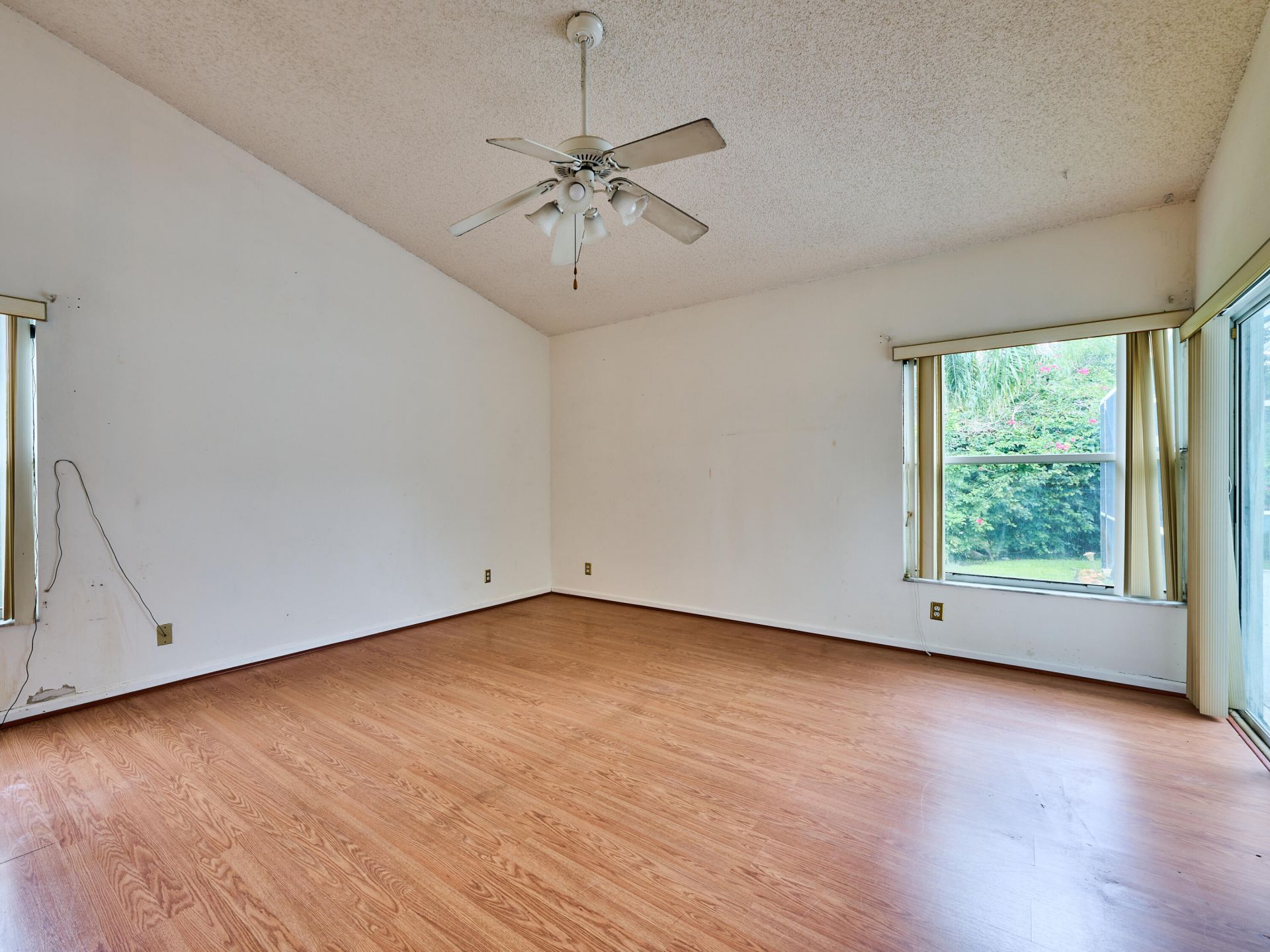 4610 NW 100th Way, Coral Springs, FL 33076 Photo