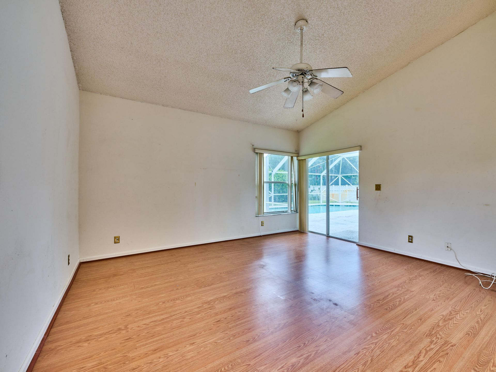 4610 NW 100th Way, Coral Springs, FL 33076 Photo