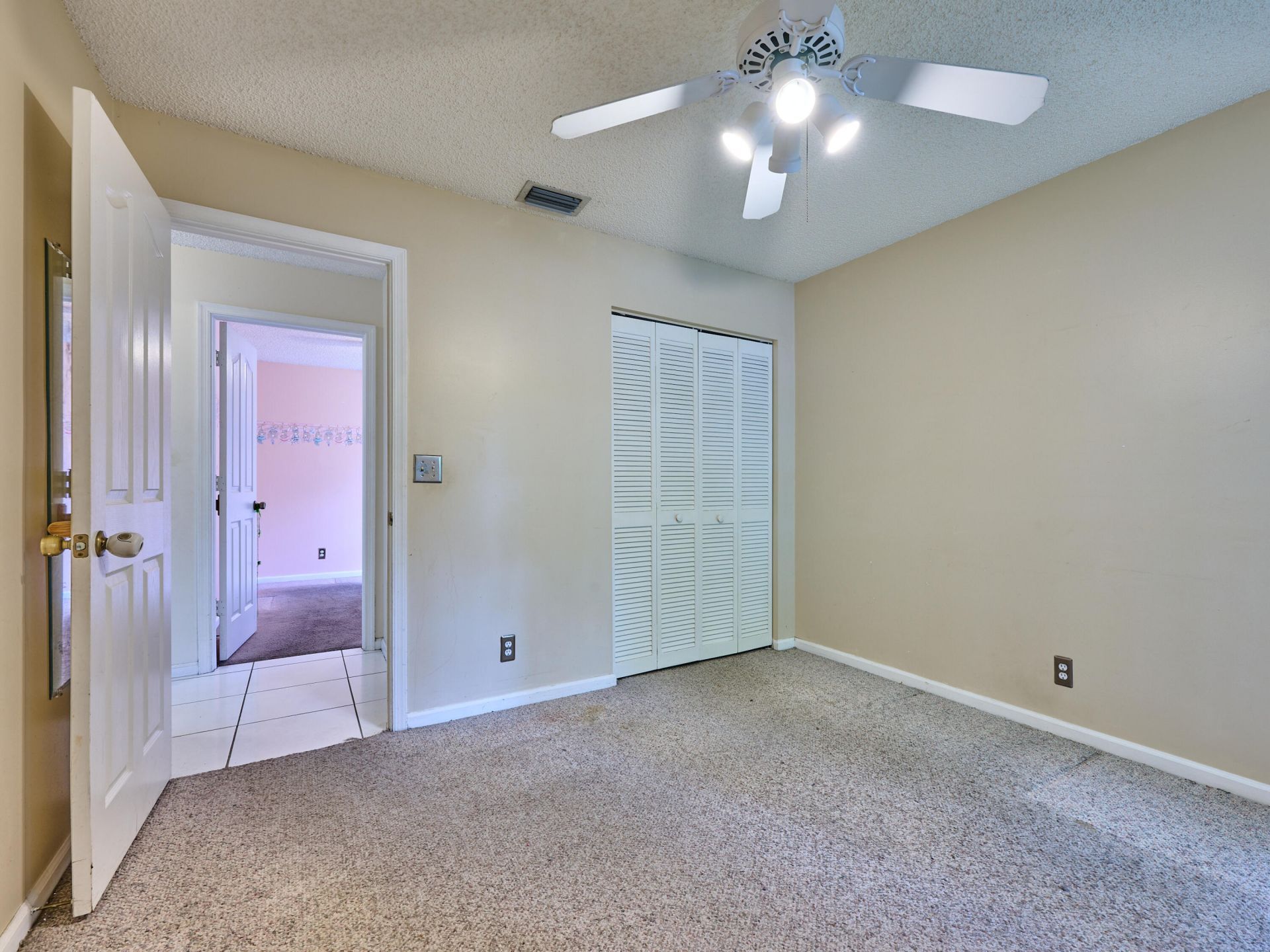4610 NW 100th Way, Coral Springs, FL 33076 Photo