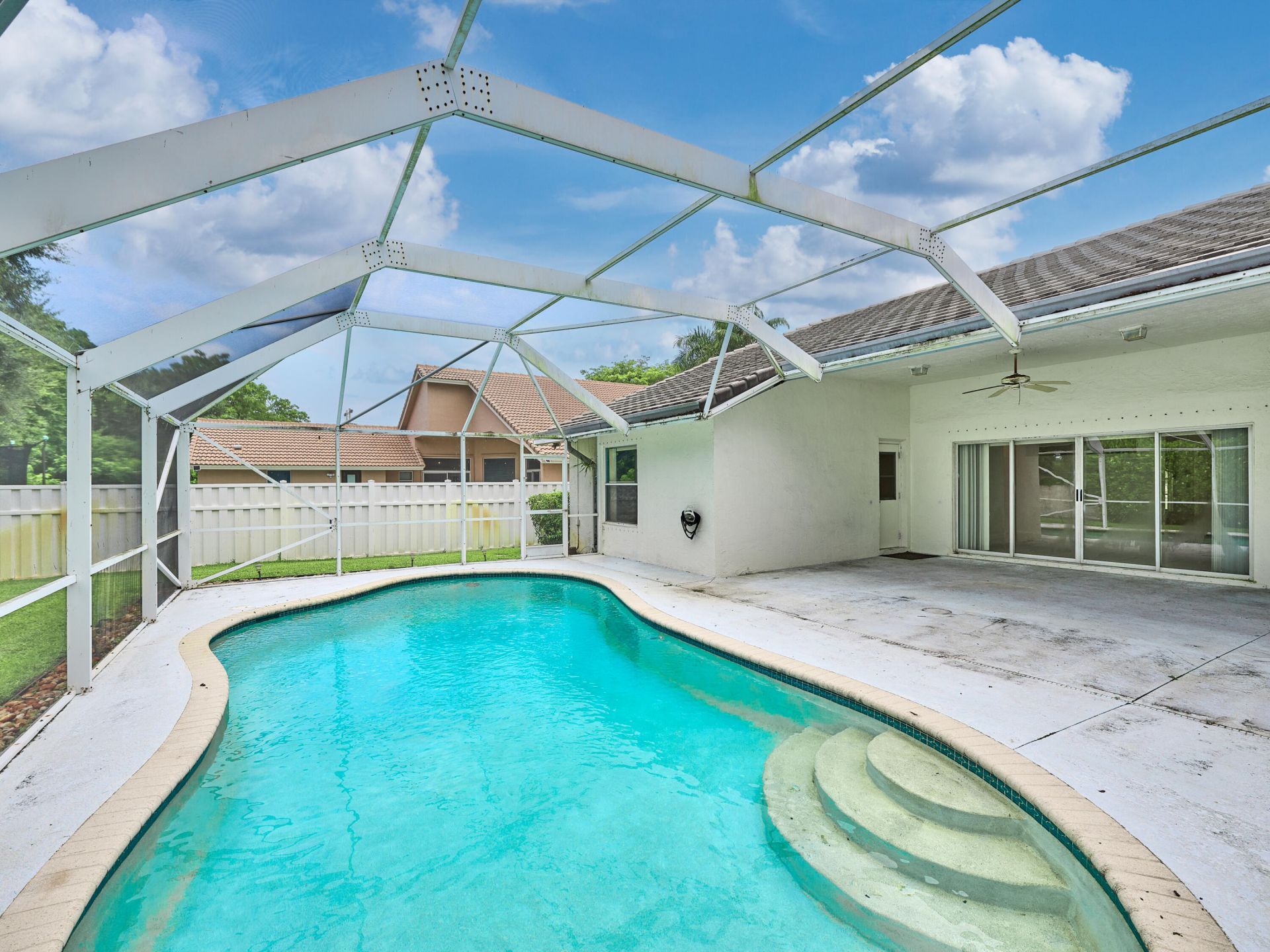 4610 NW 100th Way, Coral Springs, FL 33076 Photo