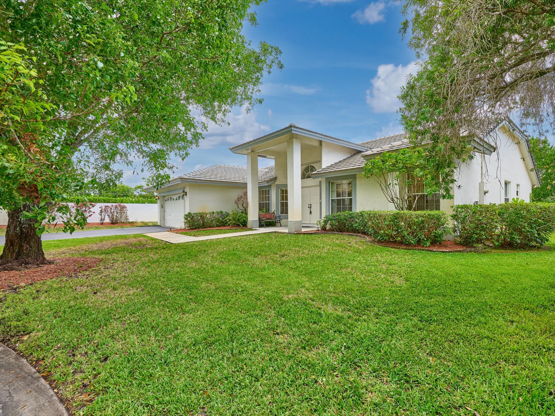 4610 NW 100th Way, Coral Springs, FL 33076 Photo