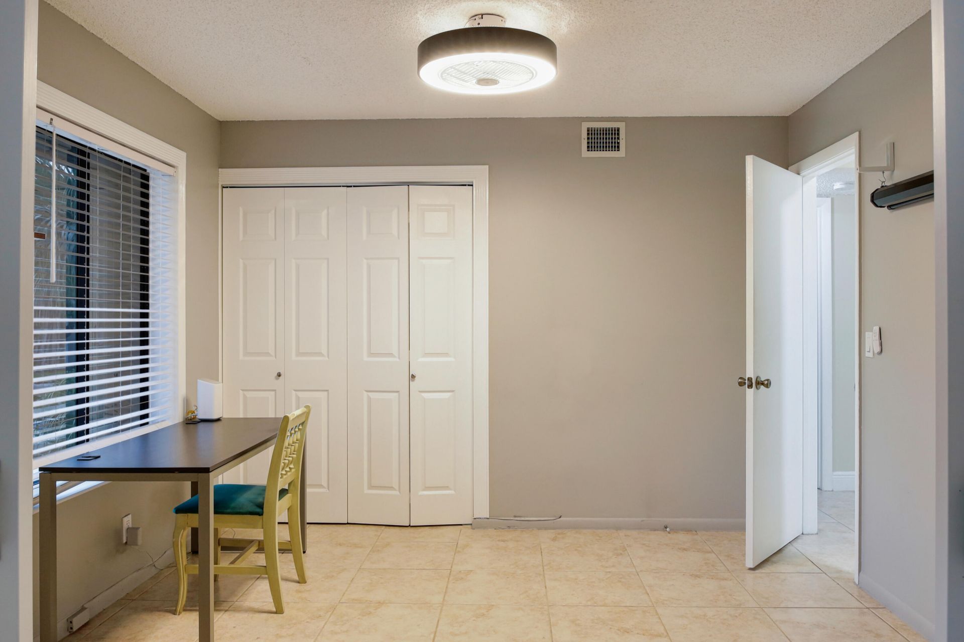 715 Sunny Pine Way, Unit A2, Greenacres, FL 33415 Photo