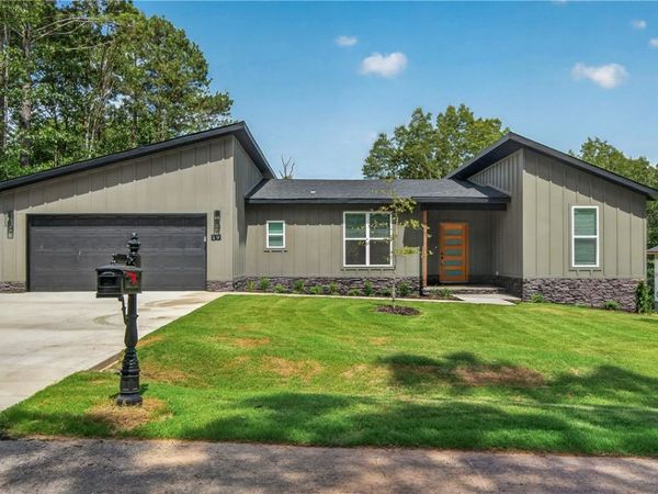 19 McGaugh Drive, Bella Vista, AR 72715