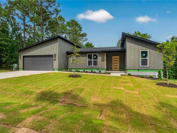 19 McGaugh Drive , Bella Vista, AR 72715