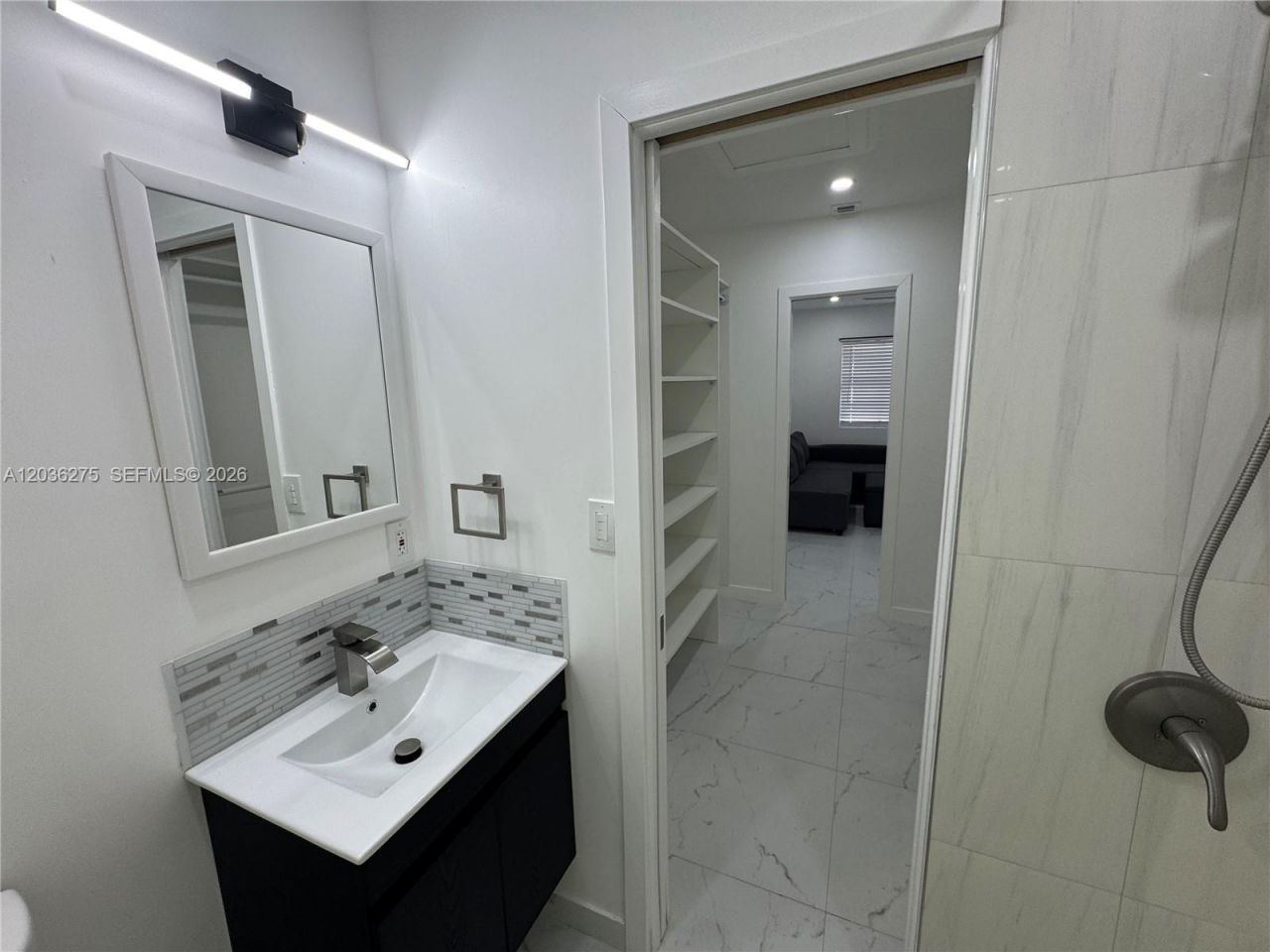 2192 NE 56th Ct , Unit 1, Fort Lauderdale, FL 33308 Photo
