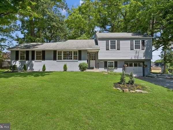 543 MIDLAND AVENUE , BERWYN, PA 19312