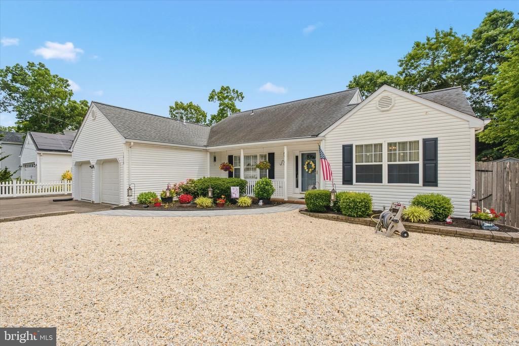 1013 Buccaneer Lane, Manahawkin, NJ 08050 Main Photo