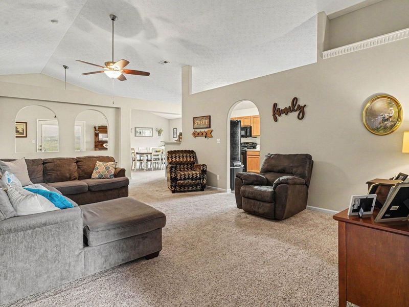 278 Veneto Drive, Walton, KY 41094 Photo 5