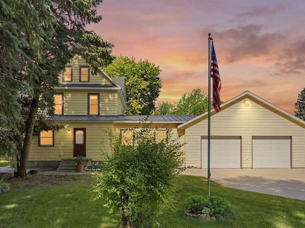 120 3rd Street W, Hector, MN 55342