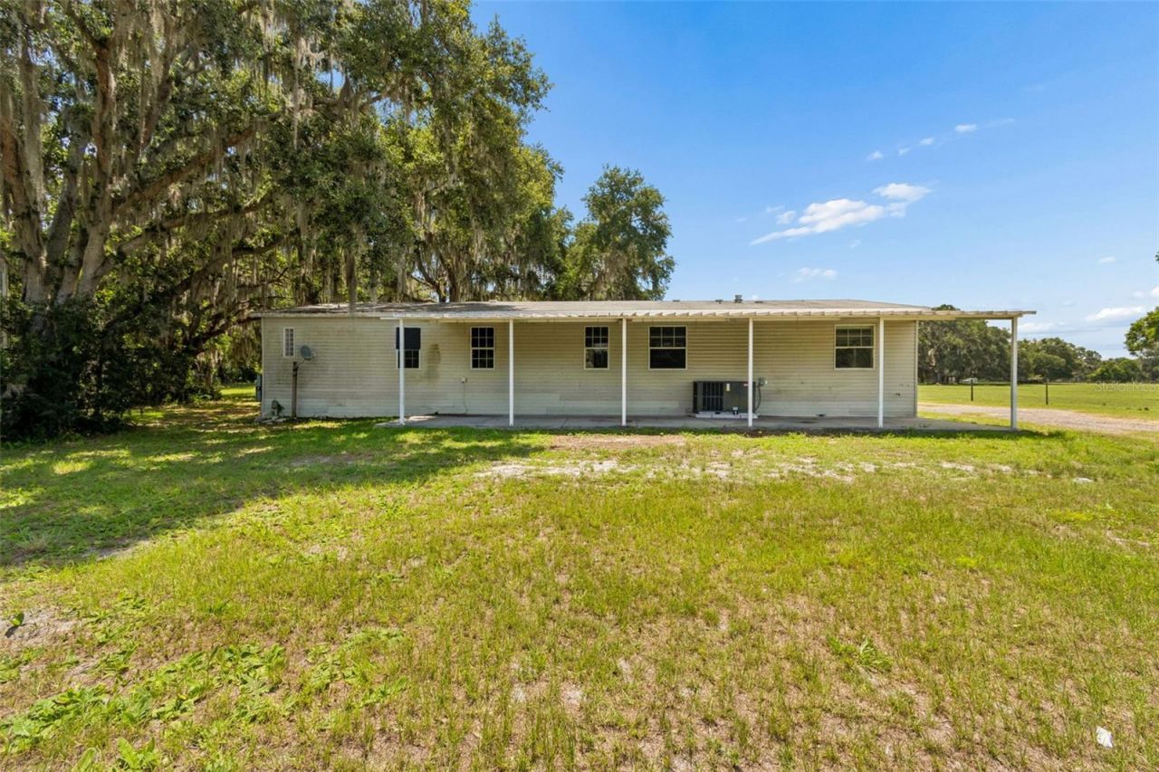 5411 Pless Road, Plant City, FL 33565 Main Photo