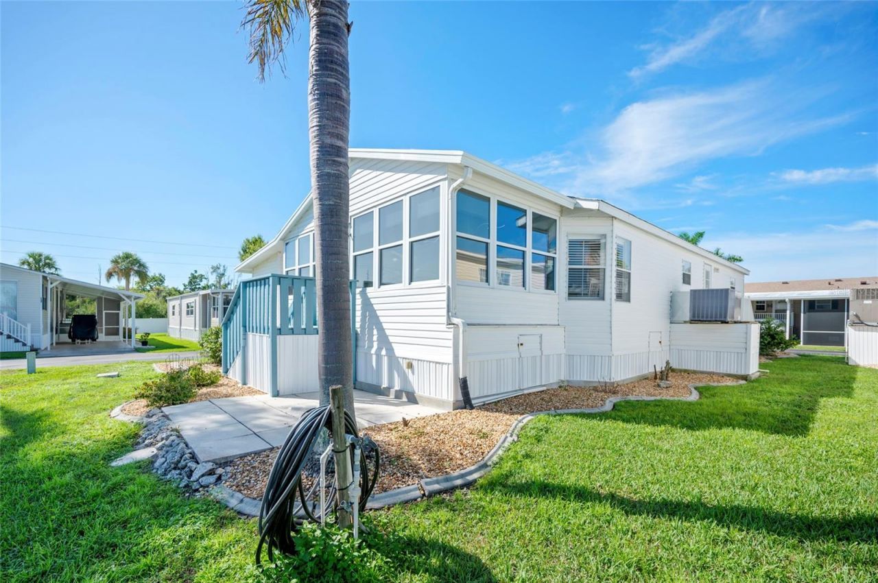 4300 Riverside Drive, Unit 206, Punta Gorda, FL 33982 Photo