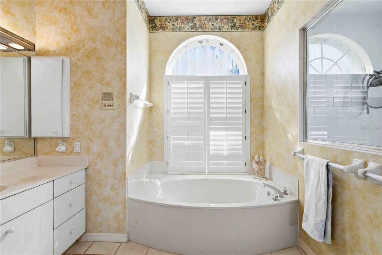3301 Bayou Road, Longboat Key, FL 34228 Photo