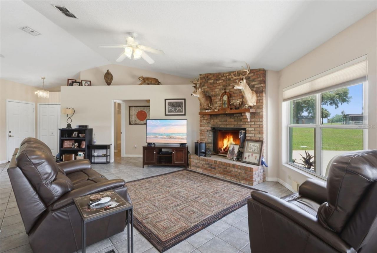 1200 N Hart Road, Geneva, FL 32732 Photo