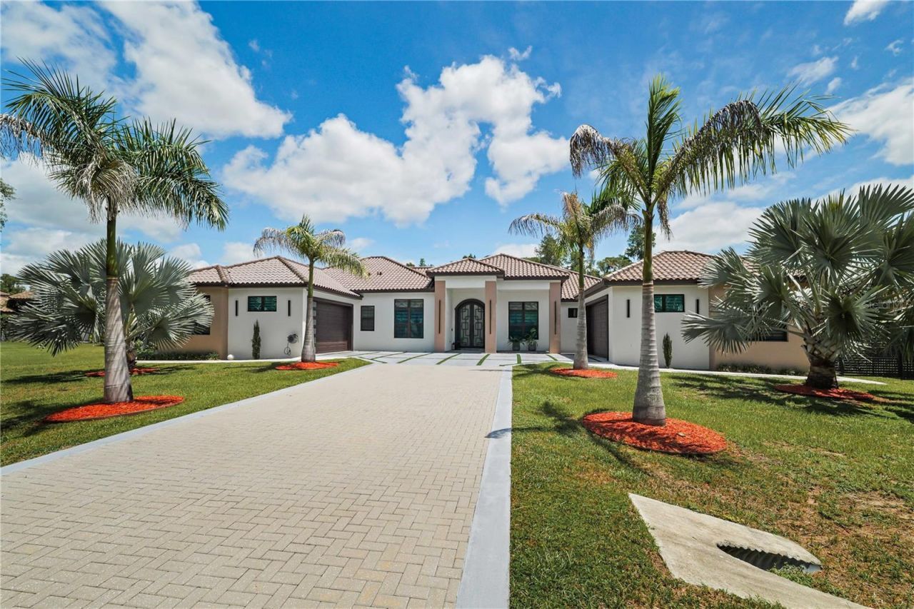 3317 Crenshaw Lake Road, Lutz, FL 33548 Photo