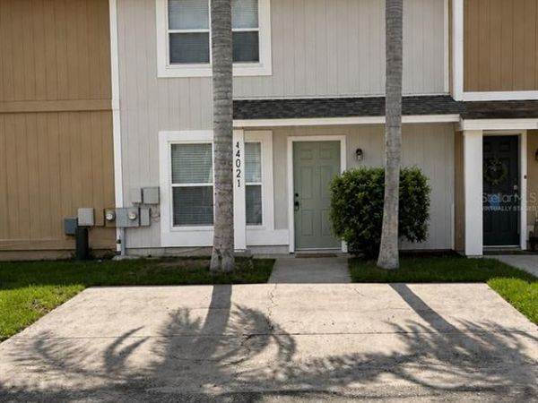 14021 VILLAGE TERRACE DRIVE , TAMPA, FL 33624