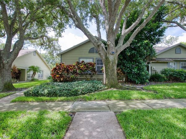 2390 BENTLEY DR , PALM HARBOR, FL 34684