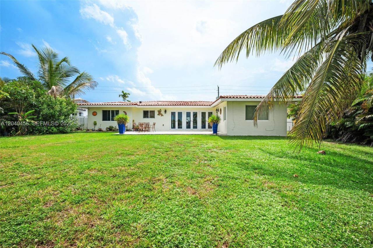 6185 W 10th Ave , Hialeah, FL 33012 Photo