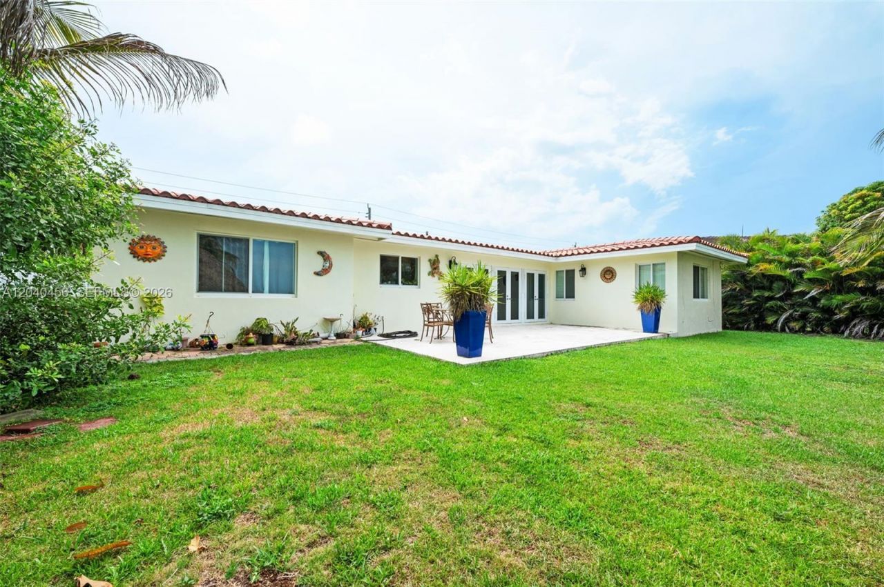 6185 W 10th Ave , Hialeah, FL 33012 Photo