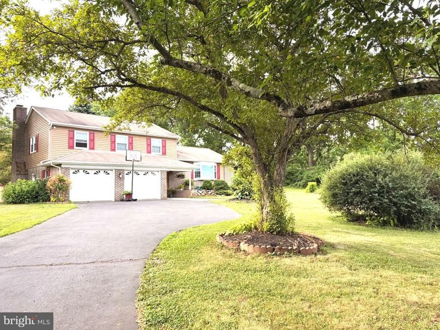 4804 Manor Way , East Greenville, PA 18041 Main Photo