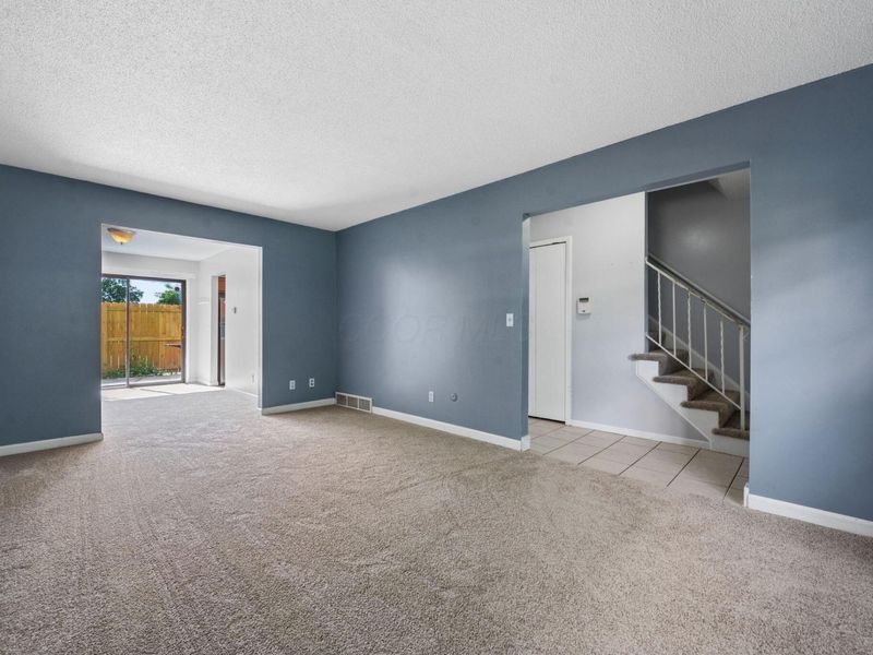 6164 Stornoway Drive S, Unit 6164, Columbus, OH 43213 Photo 7