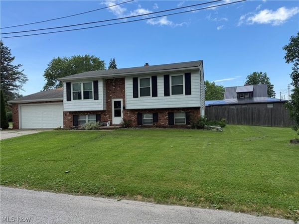 246 Depot Street, Conneaut, OH 44030