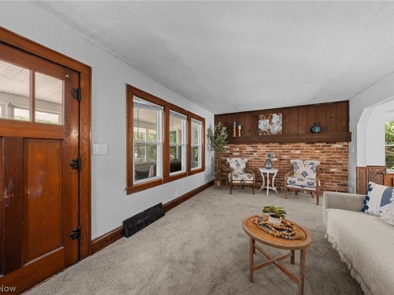 39 E Catawba Avenue, Akron, OH 44301 Photo 12