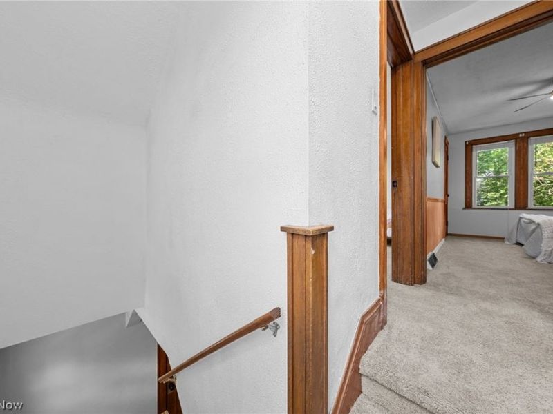 39 E Catawba Avenue, Akron, OH 44301 Photo 24