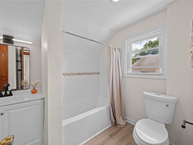 39 E Catawba Avenue, Akron, OH 44301 Photo 29