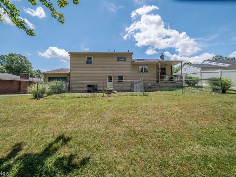 2922 Eldora Drive , Youngstown, OH 44511 Photo 2