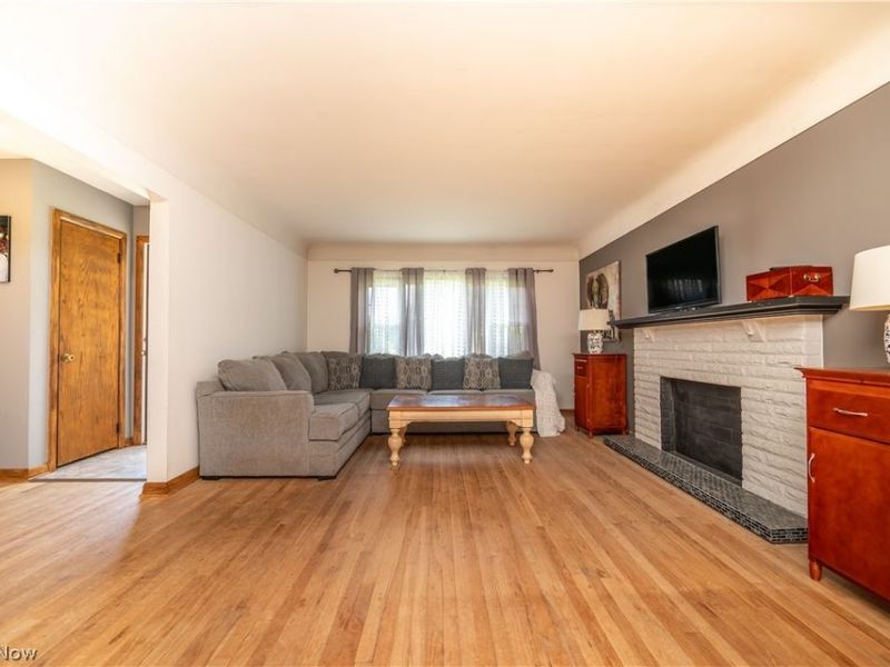 2922 Eldora Drive , Youngstown, OH 44511 Photo 8