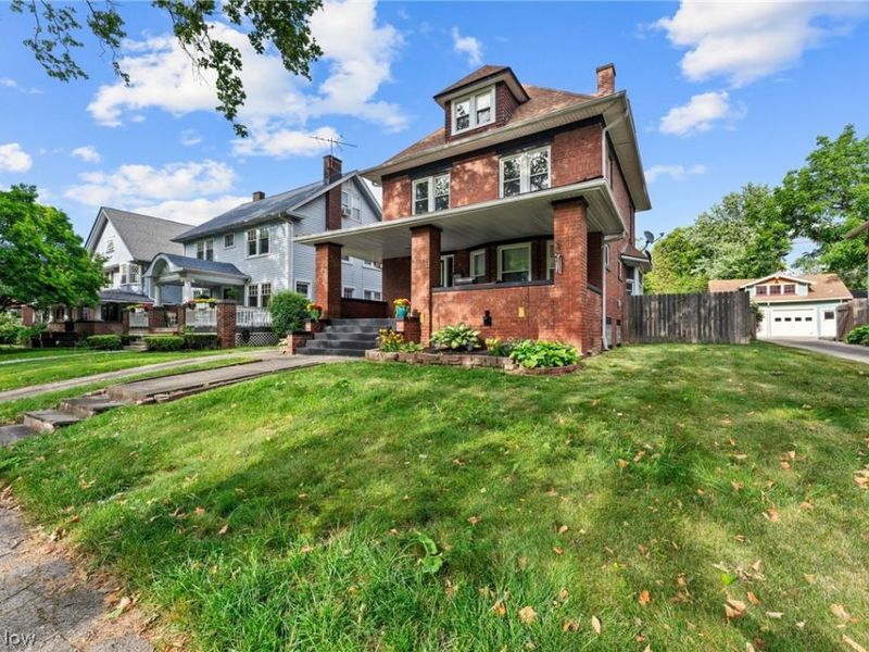 2081 West Boulevard, Cleveland, OH 44102 Photo 2