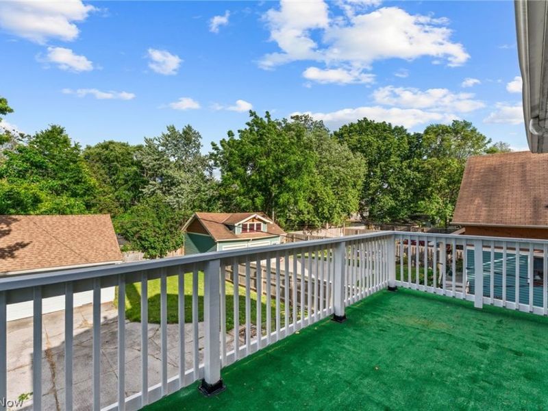 2081 West Boulevard, Cleveland, OH 44102 Photo 24