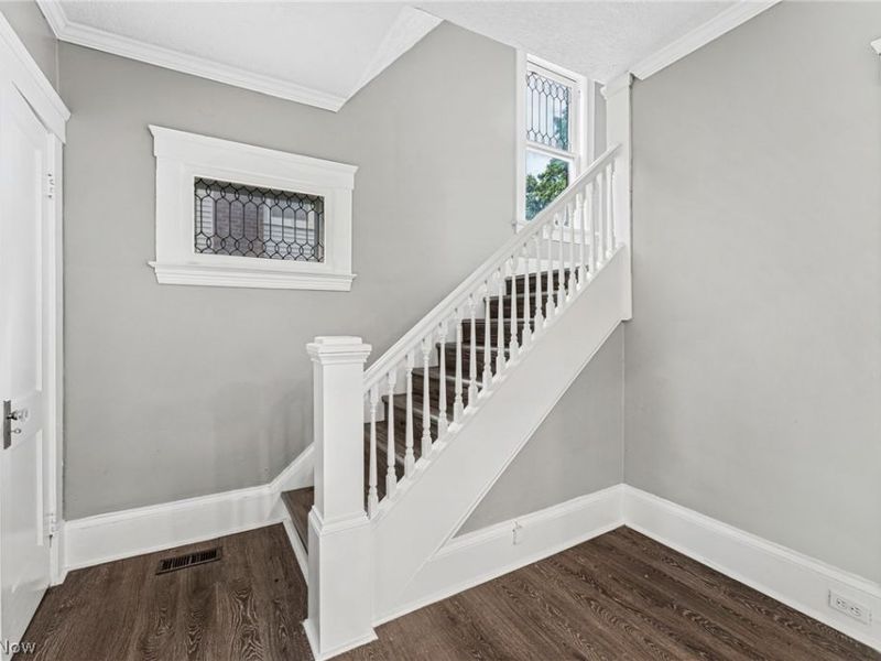 2081 West Boulevard, Cleveland, OH 44102 Photo 5